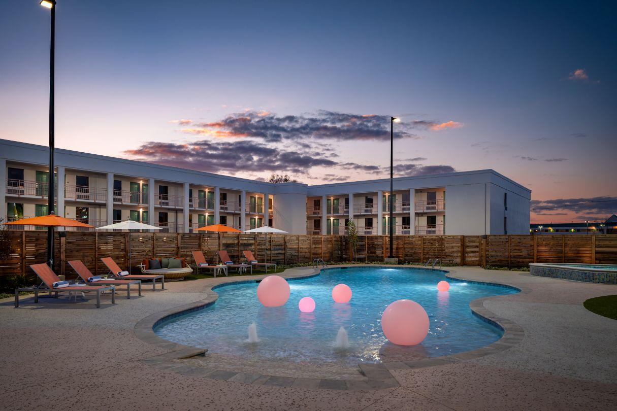 The Wayback, Pigeon Forge, A Tribute Portfolio Hotel Экстерьер фото